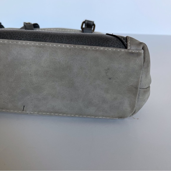 BOC Born Concept vegan faux leather shoulder bag purse tote soft sage green - Picture 9 of 14